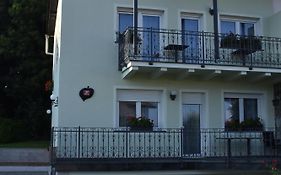 Sobe Apartma Dobe